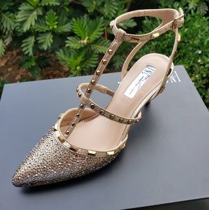 I.N.C Gold Sparkly Pump